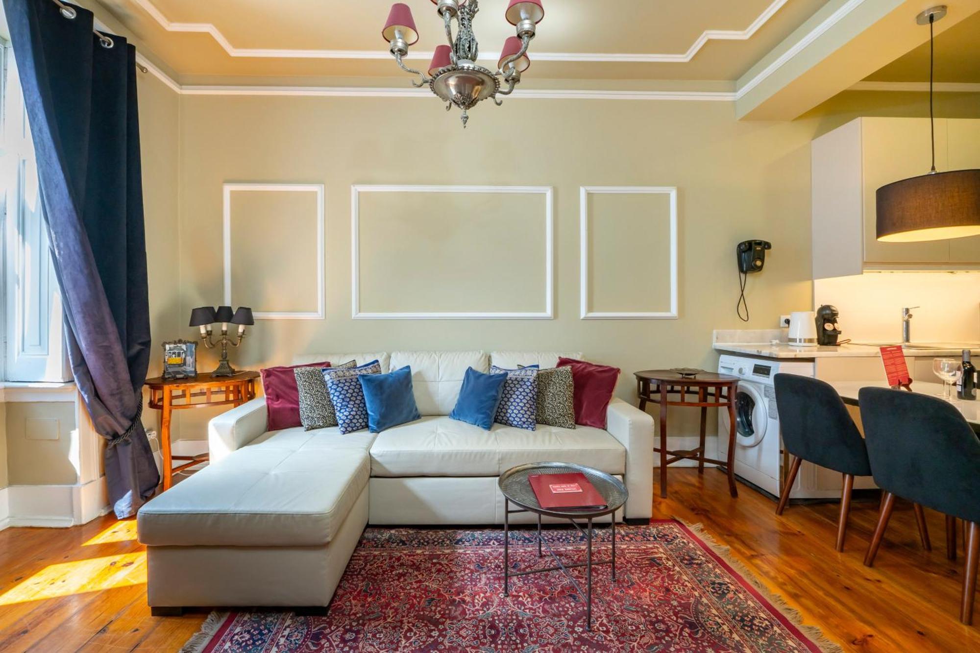 Eine Mischung Aus Altem Wort Und Modernem Charme In Appartement Lissabon